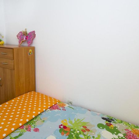 Apartments By The Sea Brela, Makarska - 11821 Chambre photo