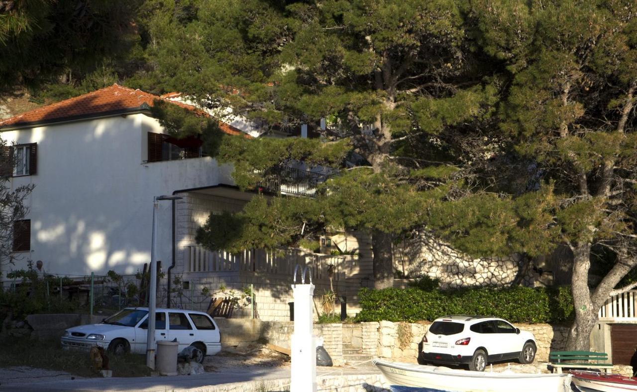 Apartments By The Sea Brela, Makarska - 11821 Extérieur photo