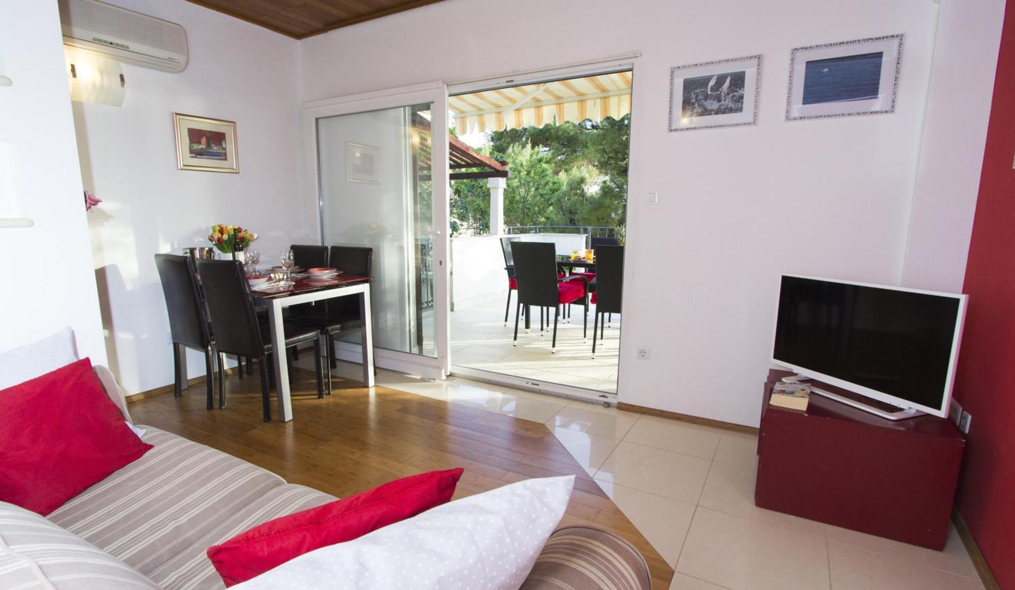 Apartments By The Sea Brela, Makarska - 11821 Chambre photo